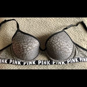 Victoria Secret Demi Buste Wear EveryWhere